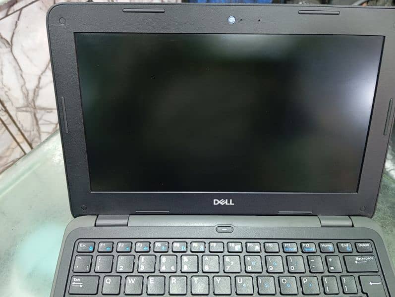 Dell latitude 3190 2