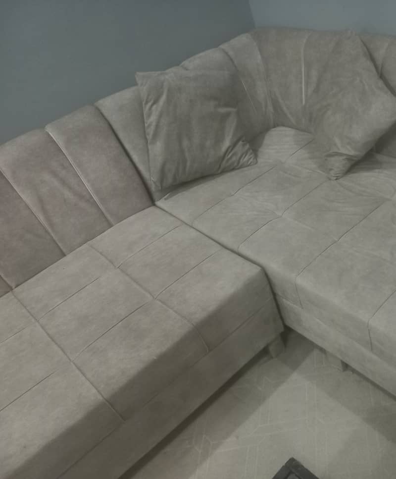 L-shaped sofa with  same couch(grey colour) 1