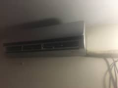 AC for sale in Good condition 0