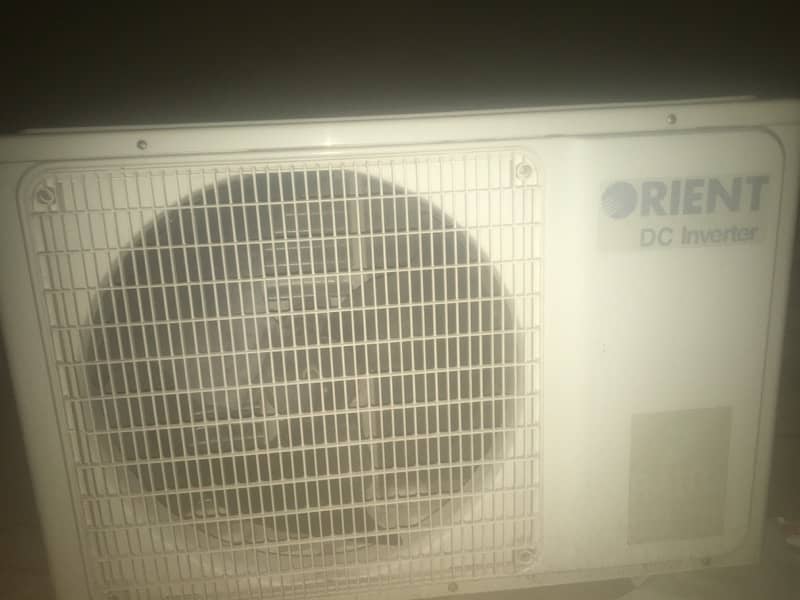 AC for sale in Good condition 6