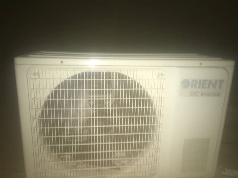 AC for sale in Good condition 7