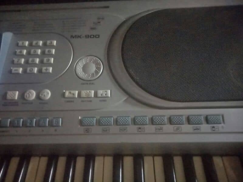 casio piano modle is mk900 3