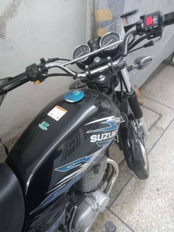 Suzuki 150 1