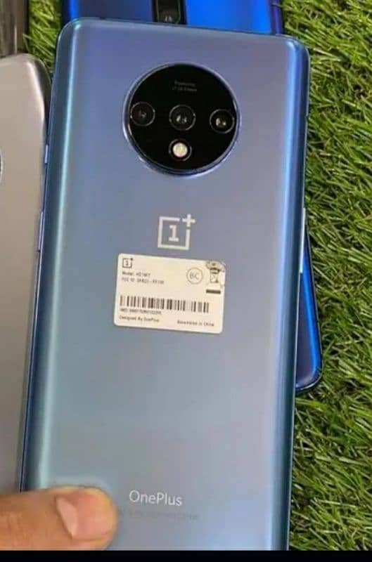 8+ RAM 128GB memory (OnePlus 7t) 1