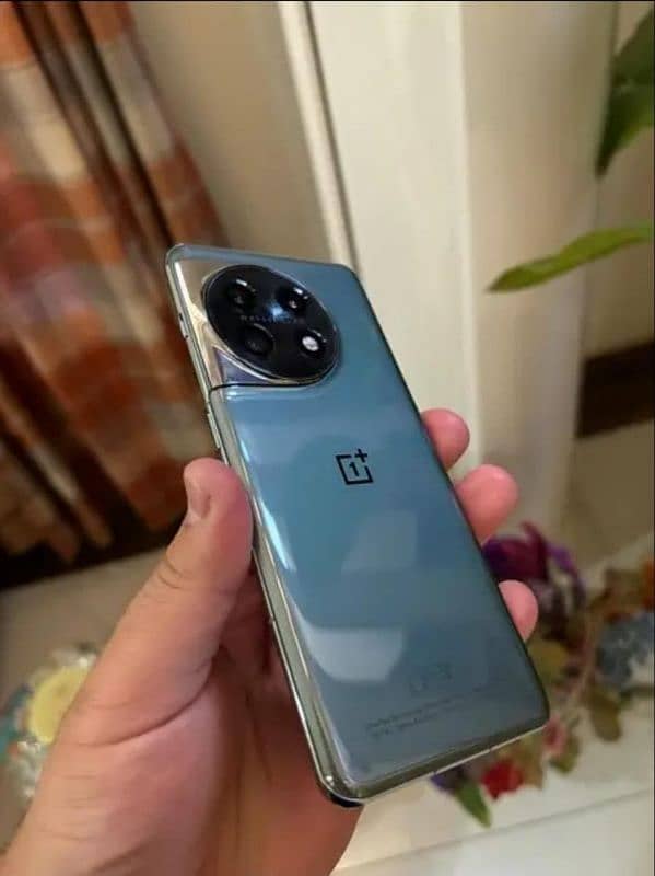 OnePlus 11 16 256 1