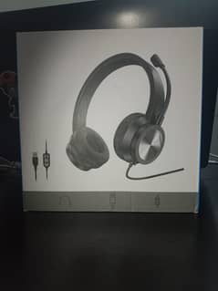 Brand New USB Headphones with Noise Cancellation - Price Negotiable 0