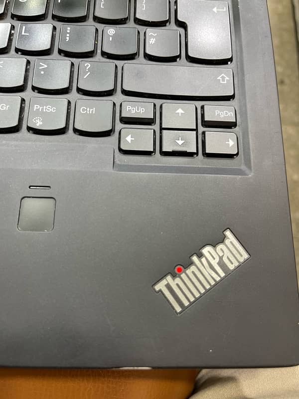 Thinkpad i7 6gen 16/256 1