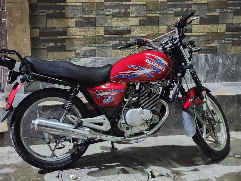 Suzuki gs 150 special edition 0