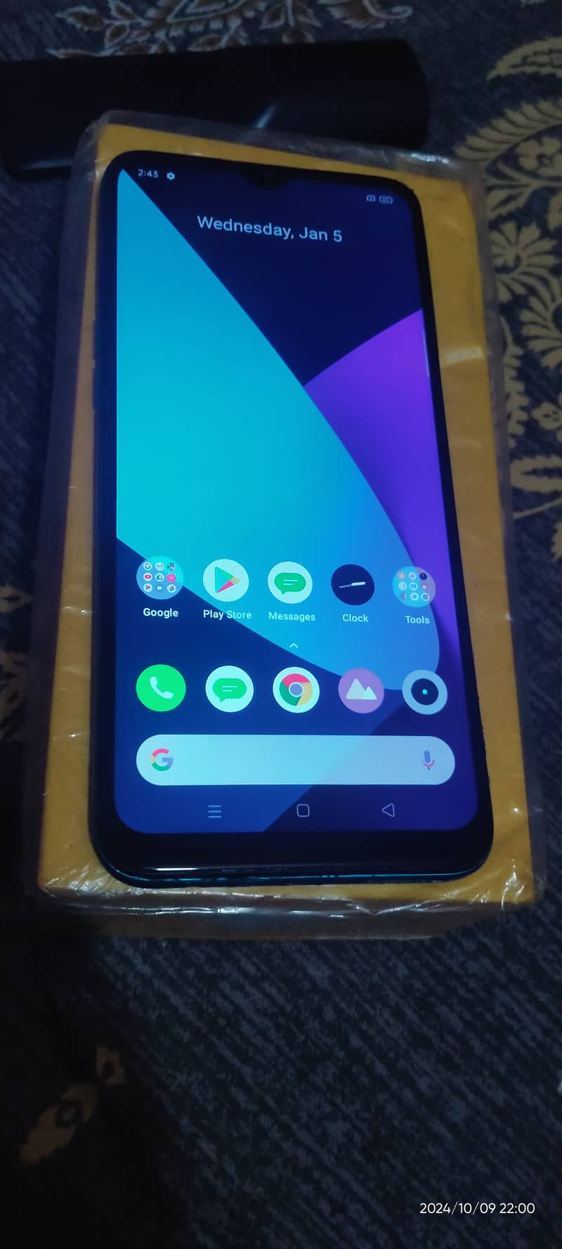 realme 5i 4/64 0