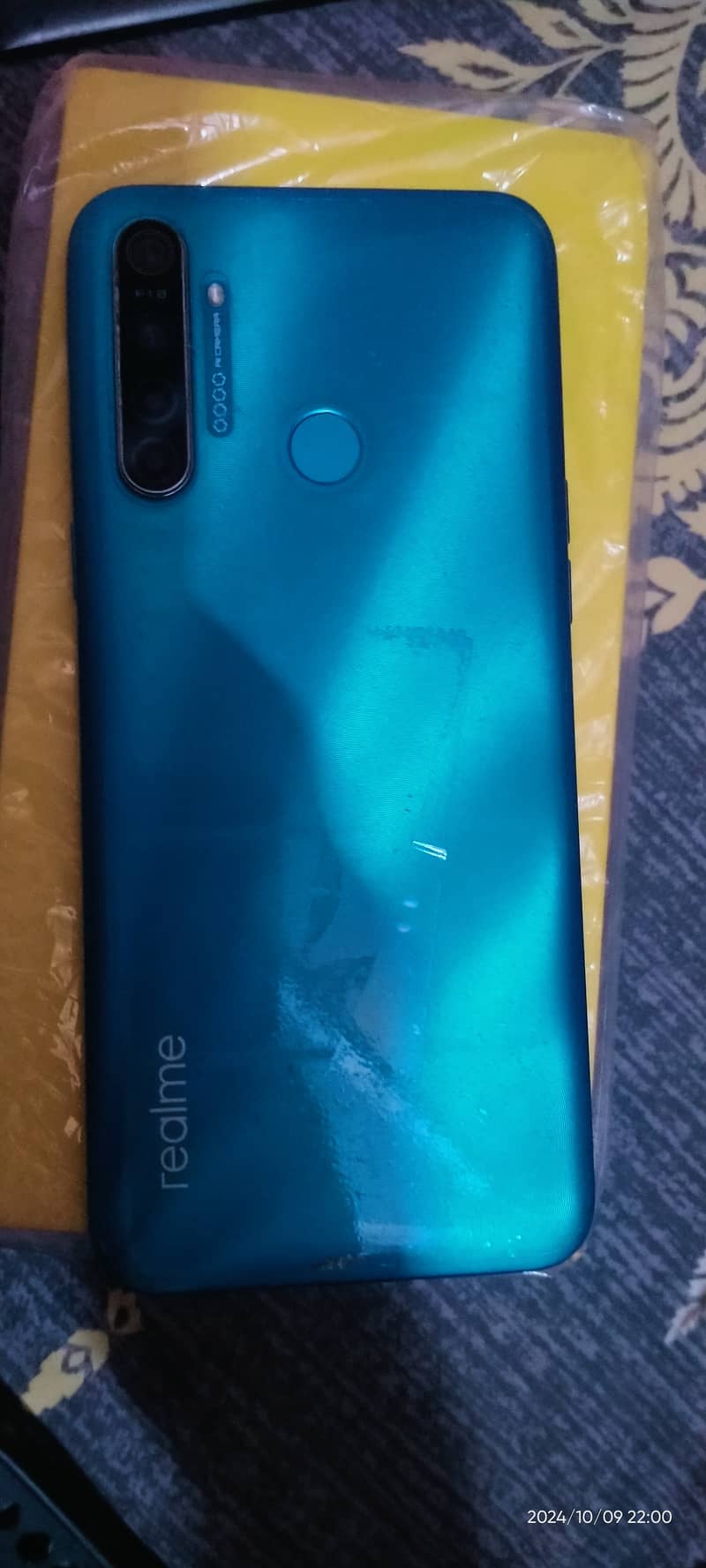 realme 5i 4/64 1