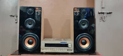 pioneer DTS  amplifier 110v VSA-D5 with 8 inch  woofer speaker