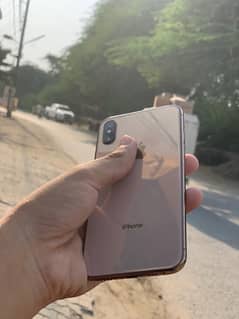 iPhone XS 64Gb Golden