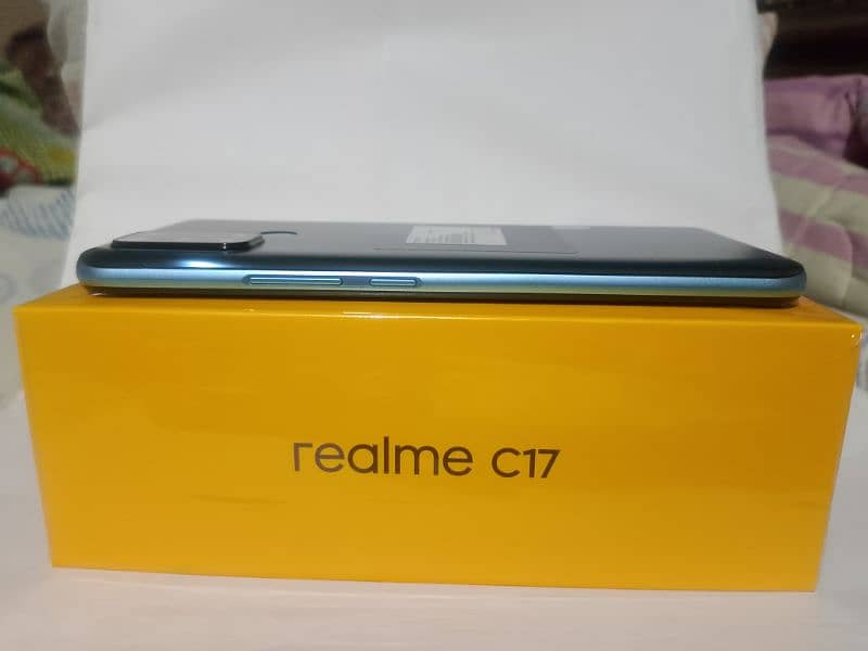 REALME C17 MOBILE PHONE 6GB/128GB BRAND NEW SCRATCH LESS 2