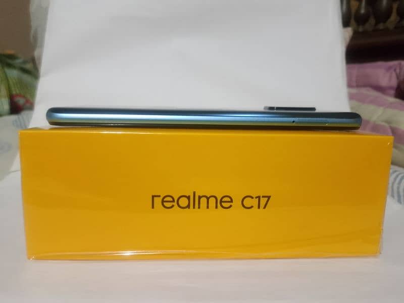 REALME C17 MOBILE PHONE 6GB/128GB BRAND NEW SCRATCH LESS 4