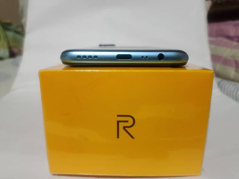 REALME C17 MOBILE PHONE 6GB/128GB BRAND NEW SCRATCH LESS 5