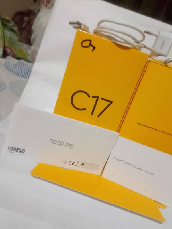 REALME C17 MOBILE PHONE 6GB/128GB BRAND NEW SCRATCH LESS 14