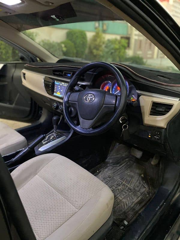 Toyota Corolla Altis 2016 6