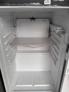 Fridge for sale 0