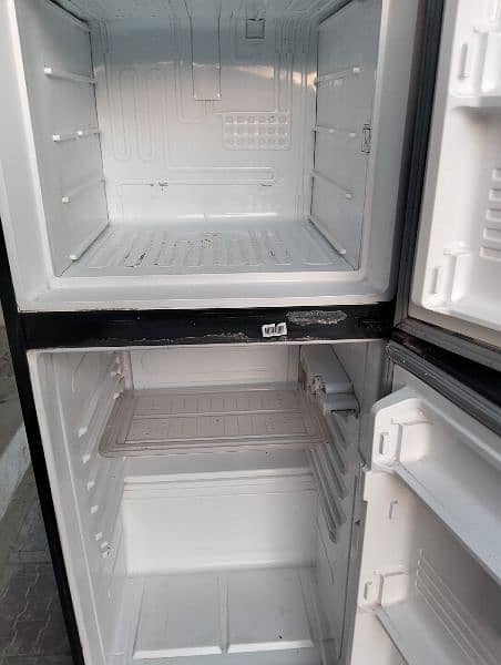 Fridge for sale 9