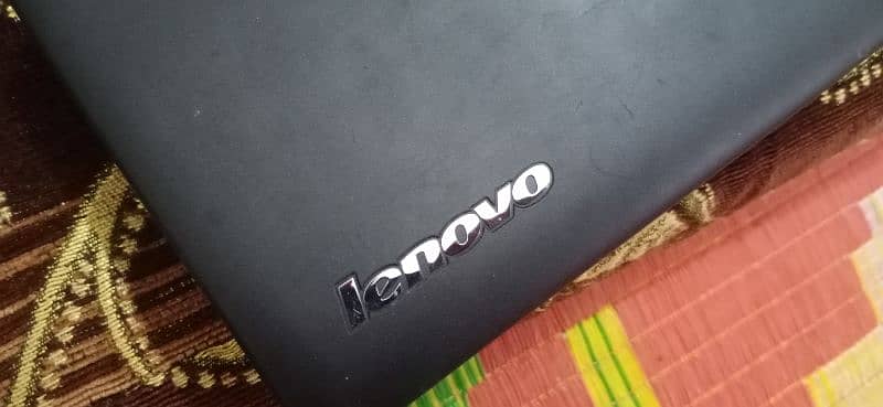 Lenovo ThinkPad laptop 4gb Ram 90gb ssd storage 9