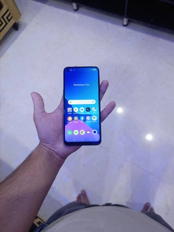 Realme 6 128/8GB Ram with box for sale 12