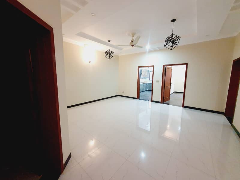 10 Marla Full House Available for Rent in Block C B-17 Islamabad!!! 10