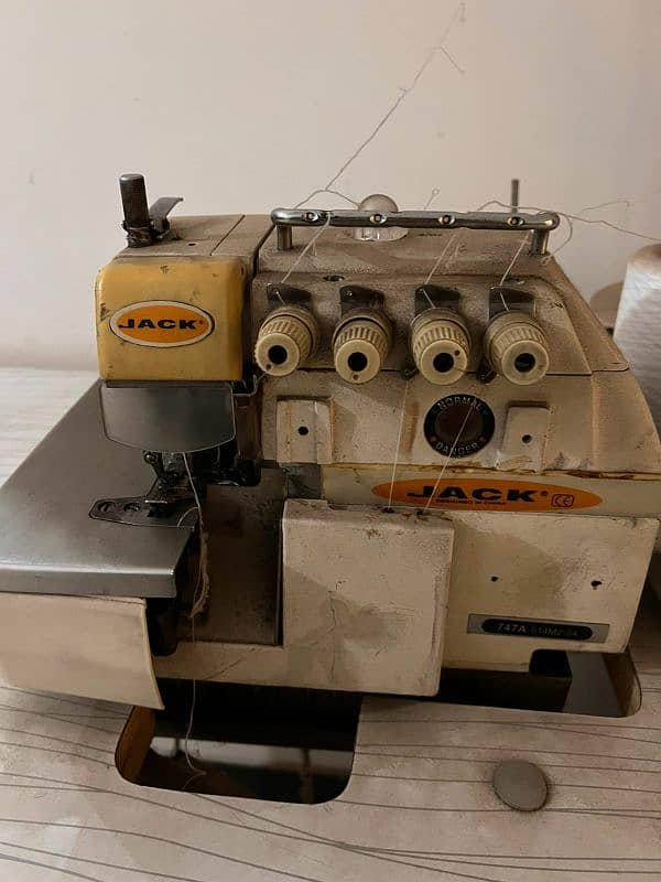 overlock machine 2