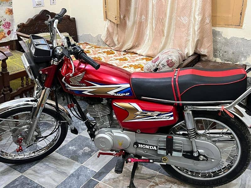 Selling My Honda 125 3