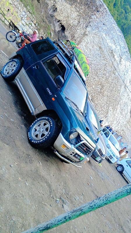 Mitsubishi Pajero Mini 2009 0