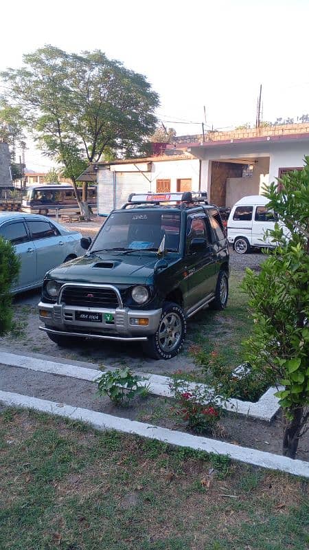 Mitsubishi Pajero Mini 2009 4