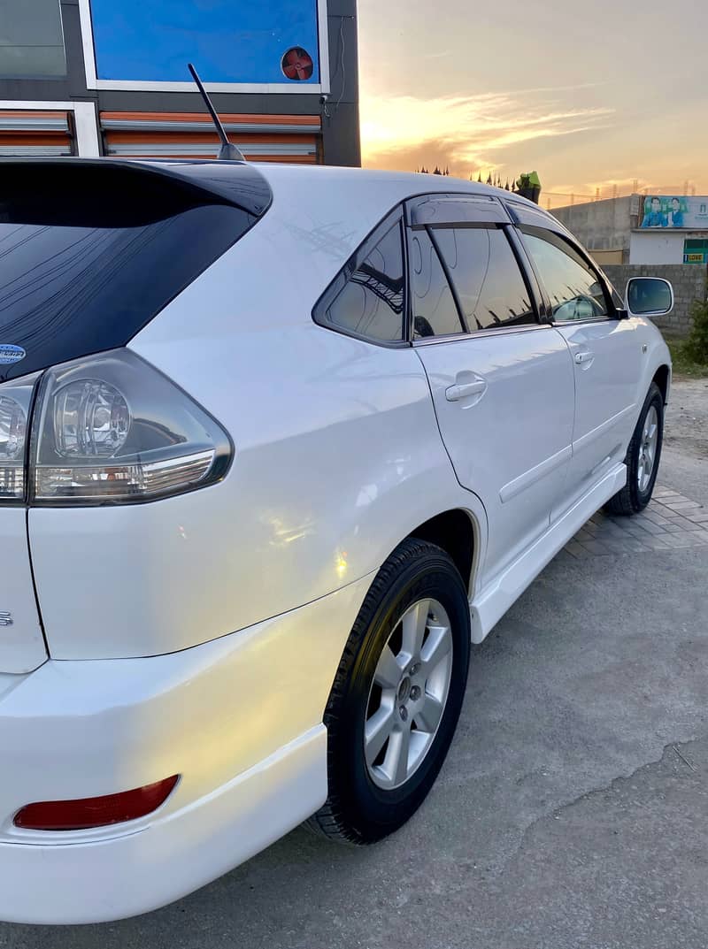 Lexus RX Series 2003 5