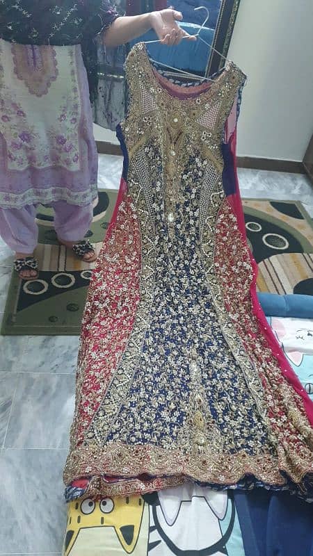 beautiful bridal dress in a very reasonable price 3