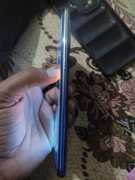 OPPO F19 LUSH CONDITION 2