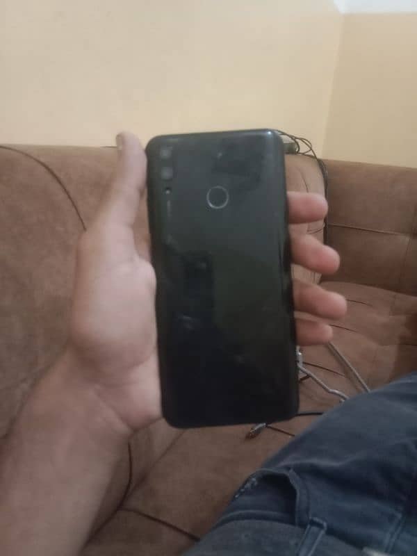 Huawei y9 1