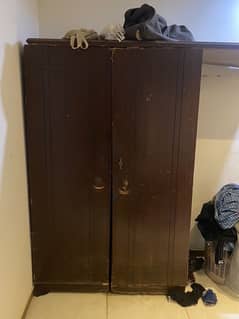 double door wardrobe 0