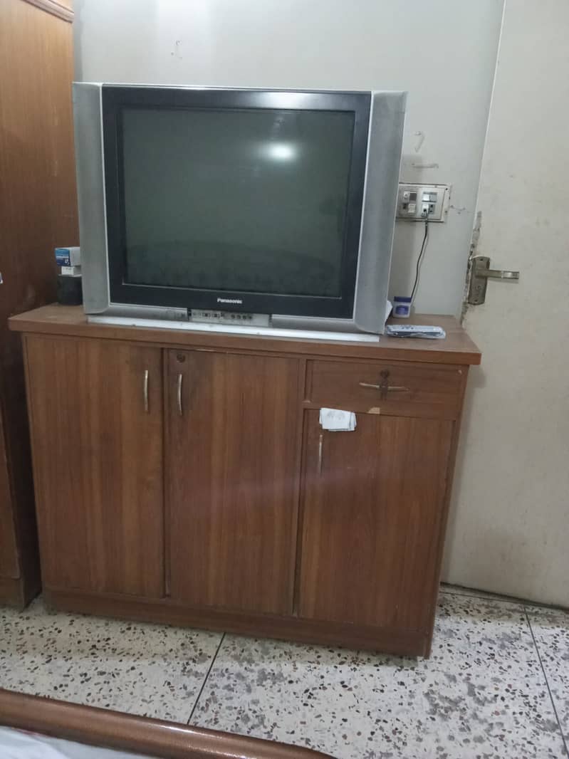 Panasonic 29 Inch Television for Sale 0