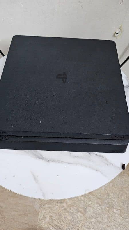 PS4 Slim 500gb (Great Condition) 1