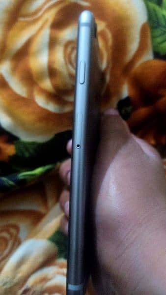 iPhone 6 10 9 condition 2