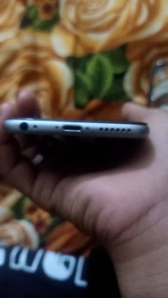 iPhone 6 10 9 condition 4