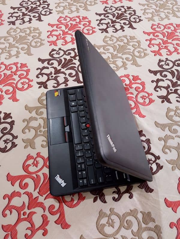 Lenovo ThinkPad Core i3 3rd Generation 3