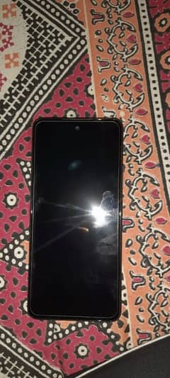 itel S 24 8/128