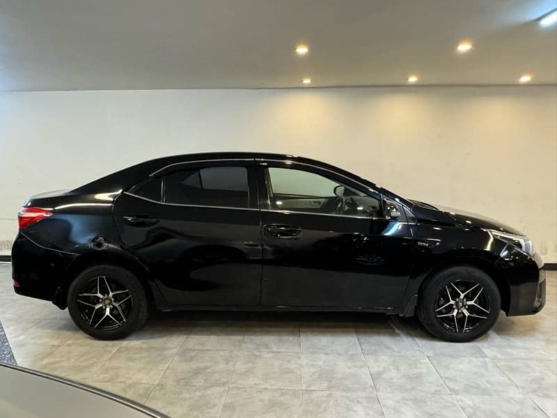 Toyota Corolla XLI 2016 13