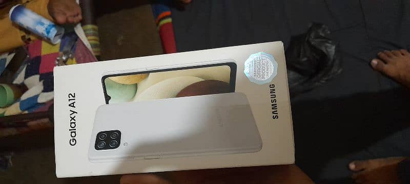 Samsung A12 4 gb 64gb urgent sell 6