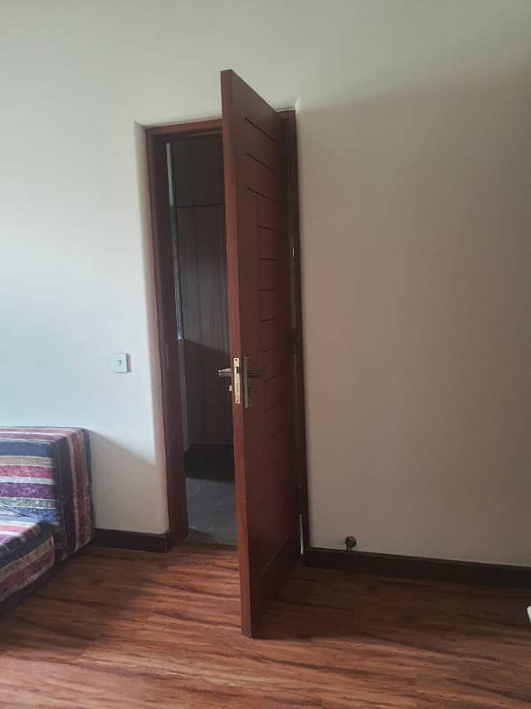 1 kanal Fully Furnishes Upper portion phase 6 2