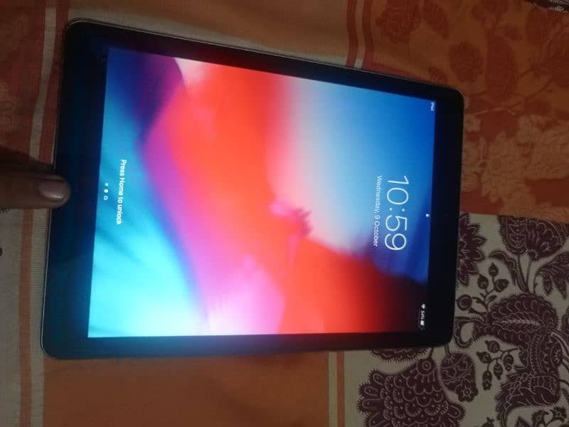 Ipad 0.9 All working condition 2