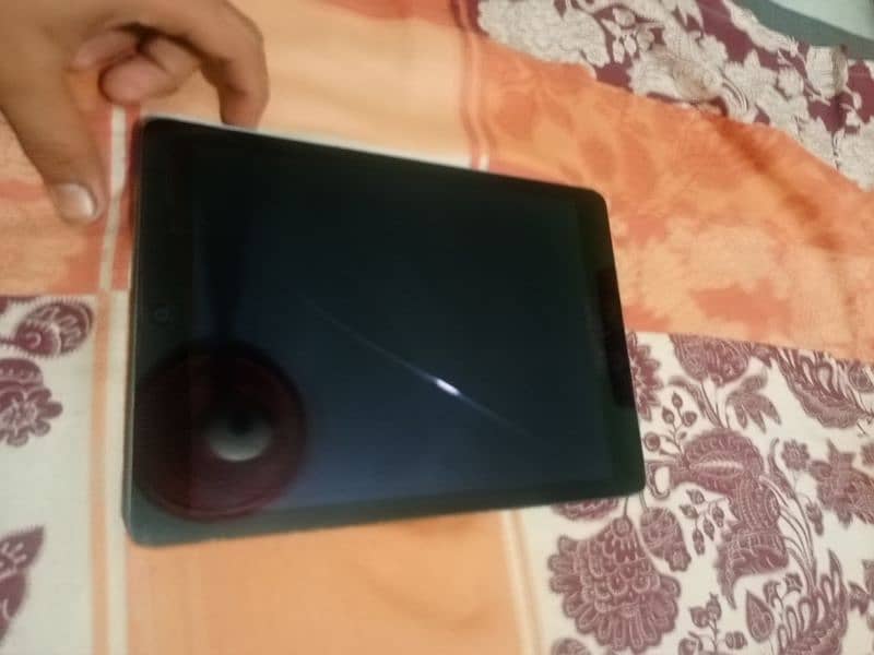 Ipad 0.9 All working condition 3