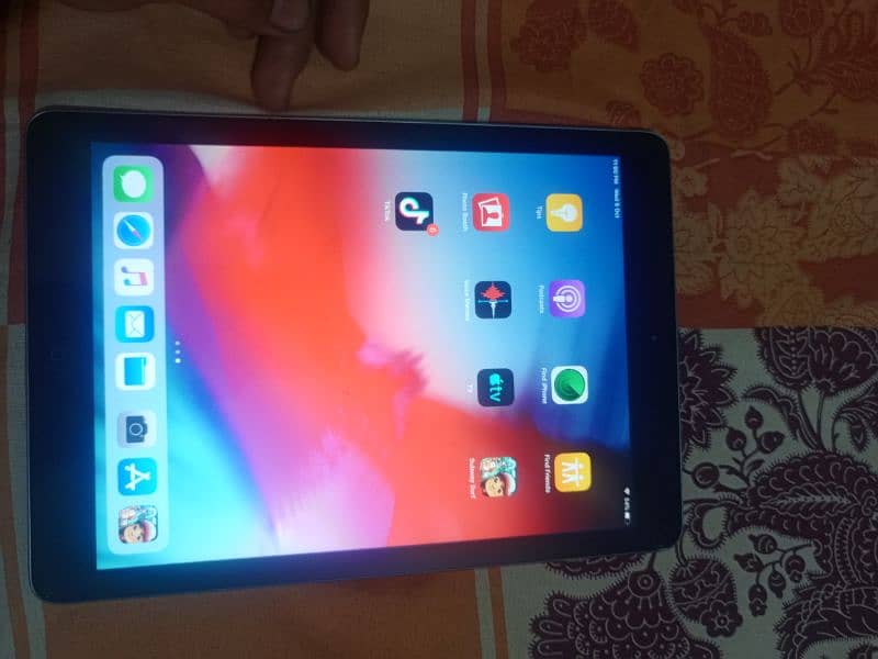 Ipad 0.9 All working condition 4