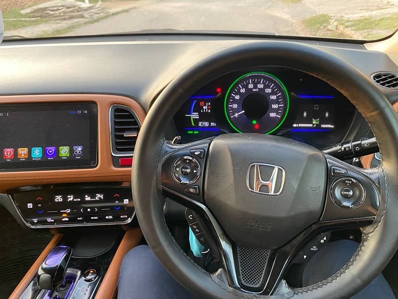 Honda Vezel 2014 9