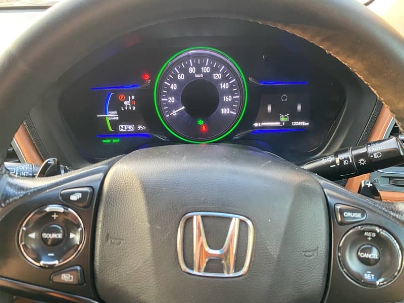 Honda Vezel 2014 11