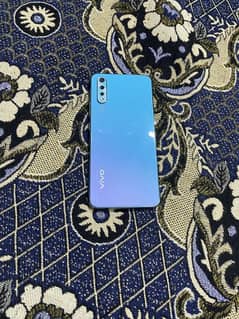 vivo s1 8/256 gb